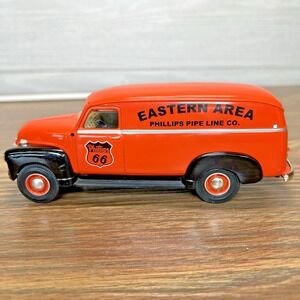 First Gear 1948 Chevrolet 3800 Phillips 66 Panel Truck 1:34 Diecast 19-1254